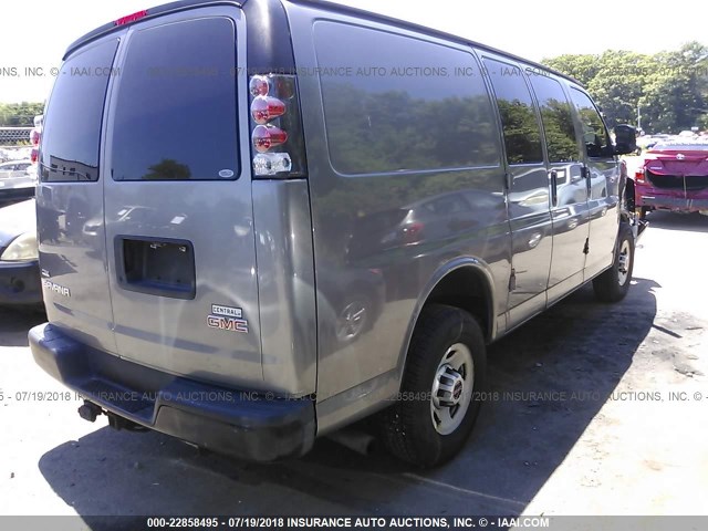 1GTZGFBA7A1115699 - 2010 GMC SAVANA G2500 GRAY photo 4