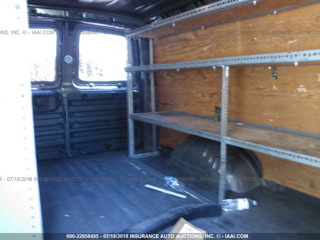 1GTZGFBA7A1115699 - 2010 GMC SAVANA G2500 GRAY photo 8