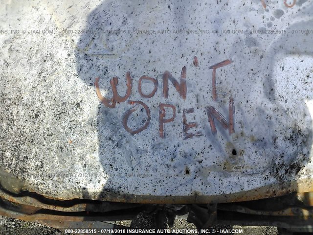 JT2BG22K8Y0477164 - 2000 TOYOTA CAMRY CE/LE/XLE GRAY photo 10