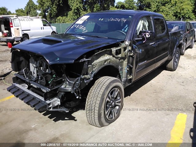 3TMDZ5BNXHM029334 - 2017 TOYOTA TACOMA DBL CAB/SR5/TRD SPORT/OR GRAY photo 2