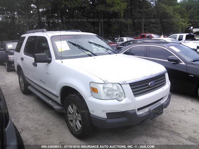 1FMEU72E36ZA24174 - 2006 FORD EXPLORER XLS WHITE photo 1