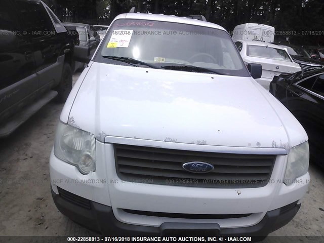 1FMEU72E36ZA24174 - 2006 FORD EXPLORER XLS WHITE photo 6