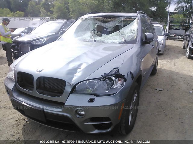 5UXZW0C57BL661828 - 2011 BMW X5 XDRIVE35D SILVER photo 6