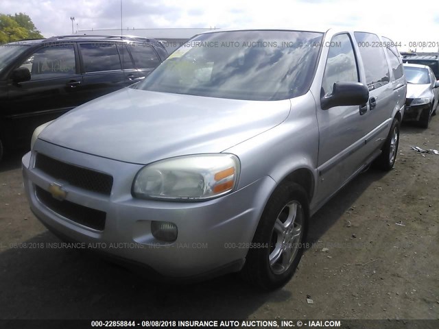 1GNDV23177D189825 - 2007 CHEVROLET UPLANDER LS Gümüş foto 2