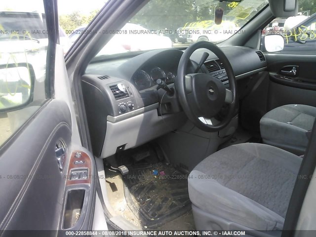1GNDV23177D189825 - 2007 CHEVROLET UPLANDER LS Gümüş foto 5