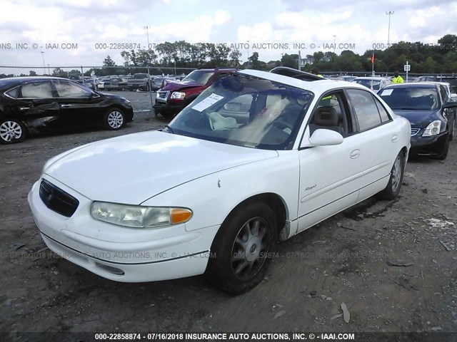 2G4WF5212X1493203 - 1999 BUICK REGAL GS/GSE WHITE photo 2