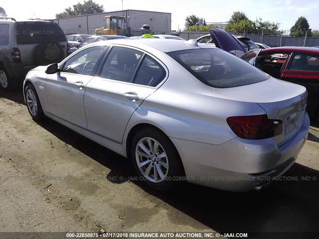 WBA5A7C51ED613390 - 2014 BMW 528 XI SILVER photo 3