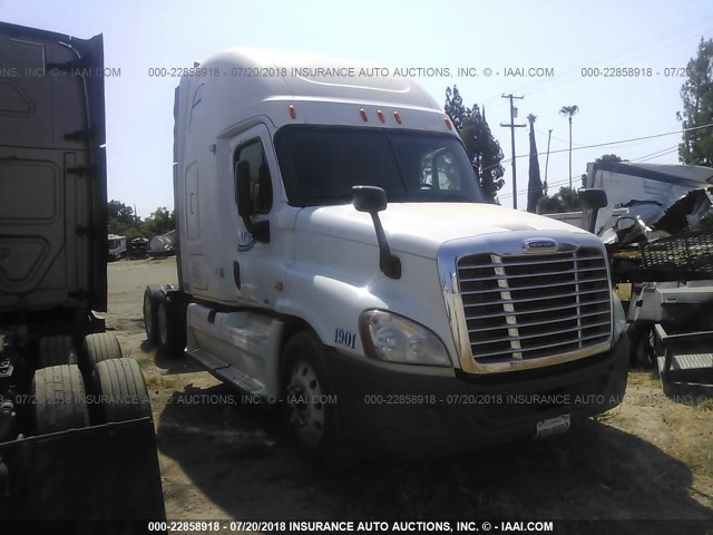 1FUJGLDR8BLAY1742 - 2011 FREIGHTLINER CASCADIA 125  Unknown photo 1