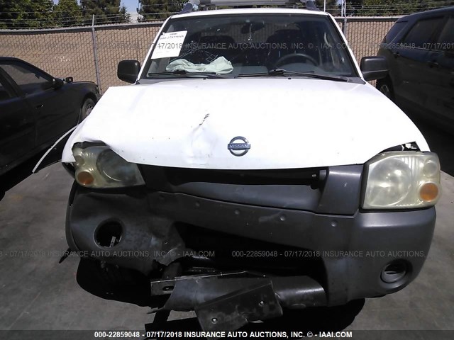 1N6ED29X72C361987 - 2002 NISSAN FRONTIER CREW CAB XE/CREW CAB SE WHITE photo 6