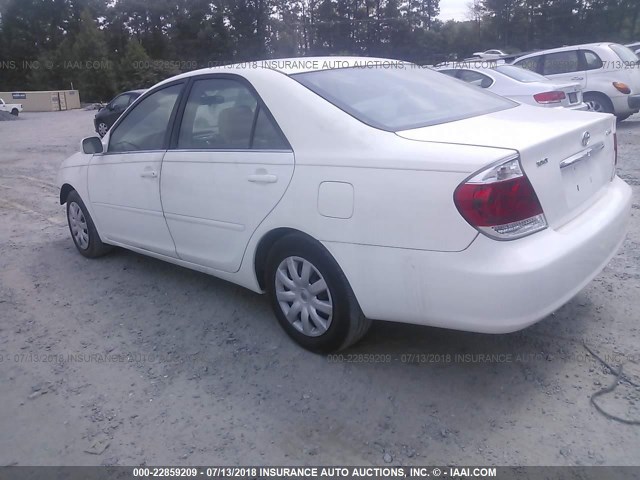4T1BE32K66U676444 - 2006 TOYOTA CAMRY LE/XLE/SE თეთრი ფოტო 3