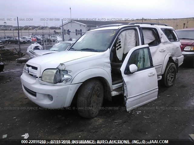 5TDZT34A45S256438 - 2005 TOYOTA SEQUOIA SR5 WHITE photo 2