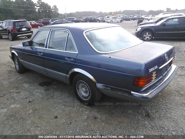 WDBCA32C5FA129520 - 1985 MERCEDES-BENZ 380 SE Navy photo 3