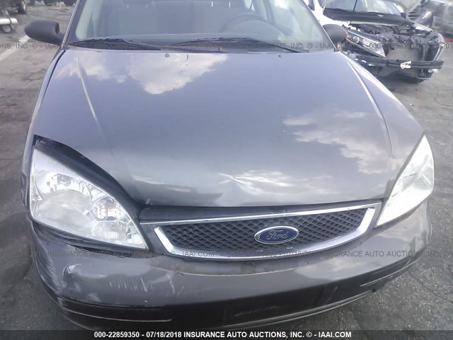 1FAHP34N17W276643 - 2007 FORD FOCUS ZX4/S/SE/SES 灰色 照片 6