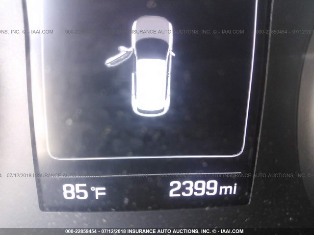 KM8J3CA43JU629613 - 2018 HYUNDAI TUCSON LIMITED/SPORT AND ECO/SE WHITE photo 7