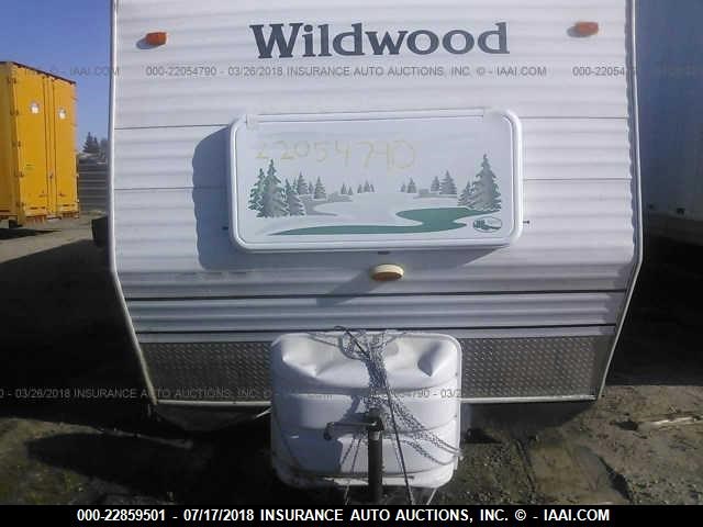 4X4TWDB214C038109 - 2004 FOREST RIVER WILDWOOD  白色 照片 2