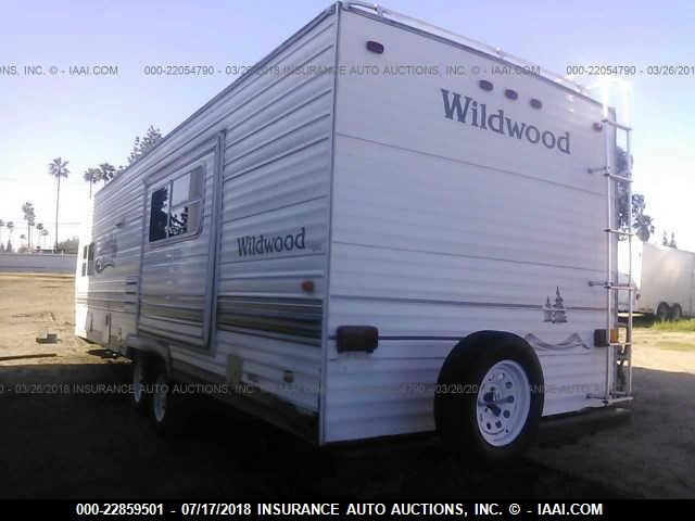 4X4TWDB214C038109 - 2004 FOREST RIVER WILDWOOD  白色 照片 4