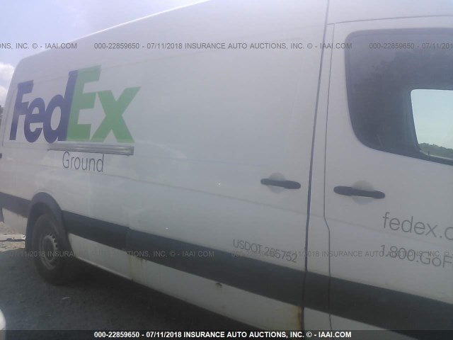 WDYPE8CC0A5477847 - 2010 FREIGHTLINER Sprinter 2500 WHITE photo 6