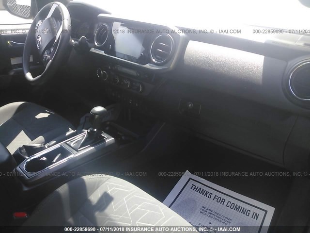 3TMDZ5BN3HM023004 - 2017 TOYOTA TACOMA DBL CAB/SR5/TRD SPORT/OR TAN photo 5