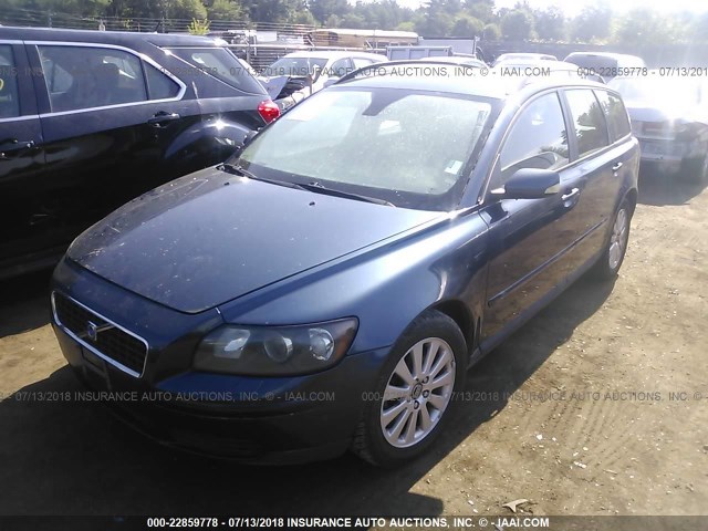 YV1MW390152089572 - 2005 VOLVO V50 2.4I BLUE photo 2