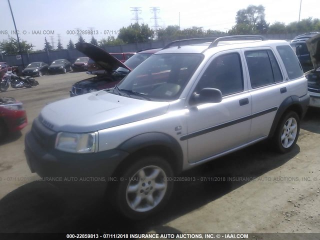 SALNY22283A268701 - 2003 LAND ROVER FREELANDER SE SILVER photo 2