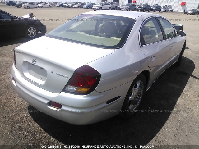 1G3GS64C214123812 - 2001 OLDSMOBILE AURORA 4.0 SILVER photo 4