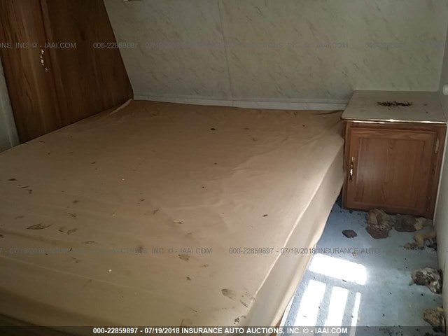 4X4FSMA29VA001526 - 1997 FOREST RIVER SALEM  白色 照片 5