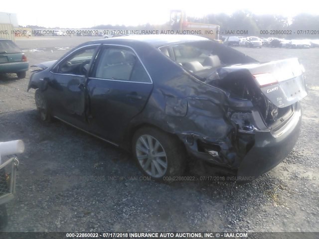 4T1BD1FK4CU040487 - 2012 TOYOTA CAMRY HYBRID/LE/XLE 灰色 照片 3