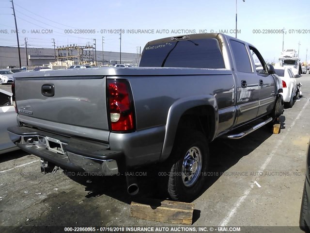 1GCHC23D96F201230 - 2006 CHEVROLET SILVERADO C2500 HEAVY DUTY GRAY photo 4