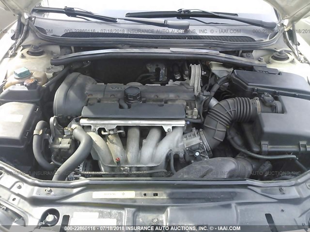 YV1RS61R622134837 - 2002 VOLVO S60 WHITE photo 10