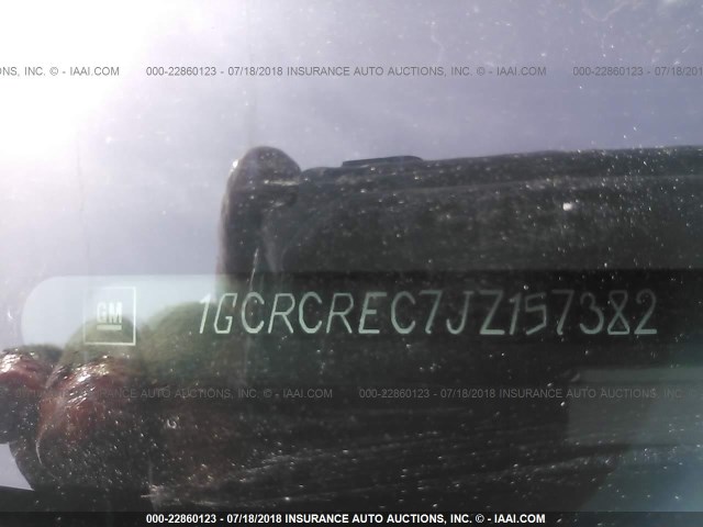 1GCRCREC7JZ157382 - 2018 CHEVROLET SILVERADO C1500 LT Schwarz Foto 9