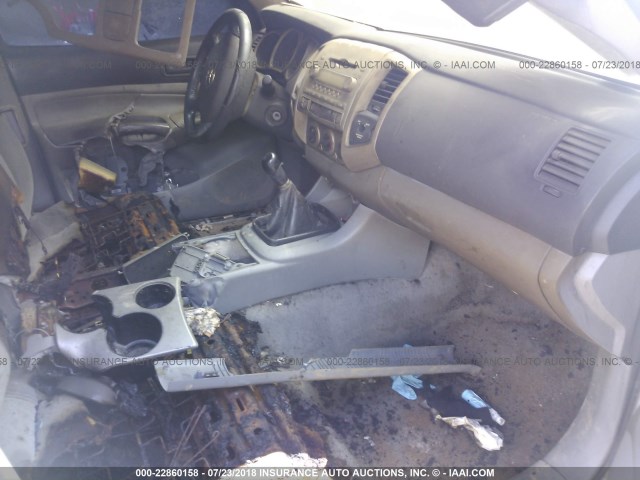 5TEUU42N16Z316151 - 2006 TOYOTA TACOMA ACCESS CAB Ақ фото 5