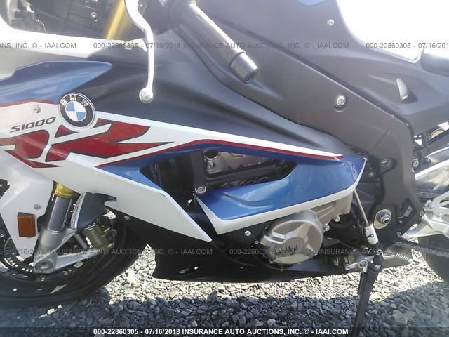 WB10D600XJZ711674 - 2018 BMW S 1000 RR BLUE photo 9