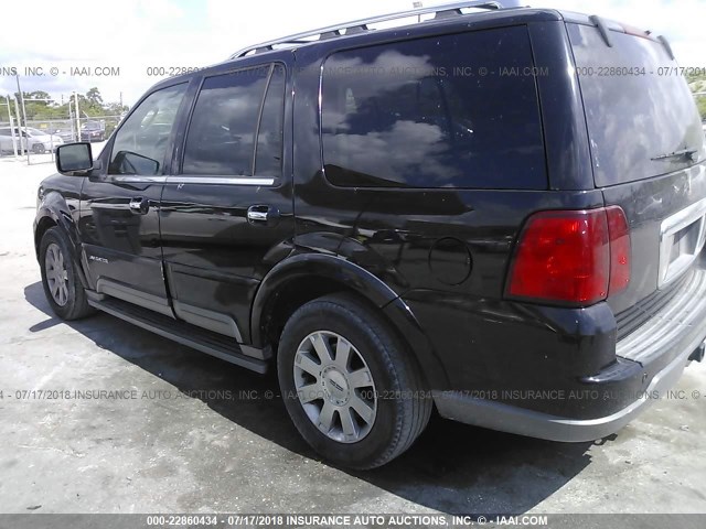 5LMFU27R03LJ46943 - 2003 LINCOLN NAVIGATOR 黑色 照片 3