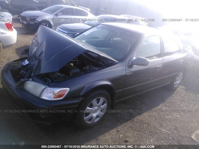 JT2BG22K5Y0478045 - 2000 TOYOTA CAMRY CE/LE/XLE GRAY photo 2