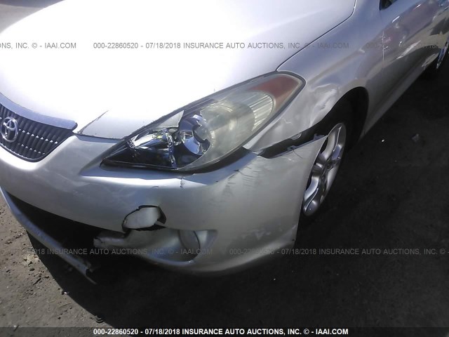 4T1CE38P26U581810 - 2006 TOYOTA CAMRY SOLARA SE/SLE ვერცხლისფერი ფოტო 6