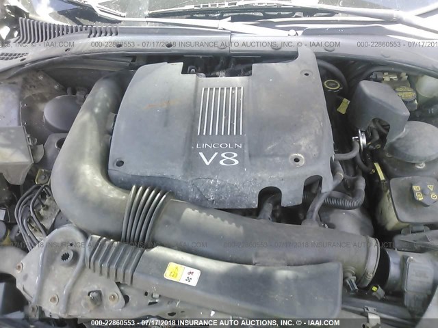 1LNHM87A6YY774928 - 2000 LINCOLN LS შავი ფოტო 10