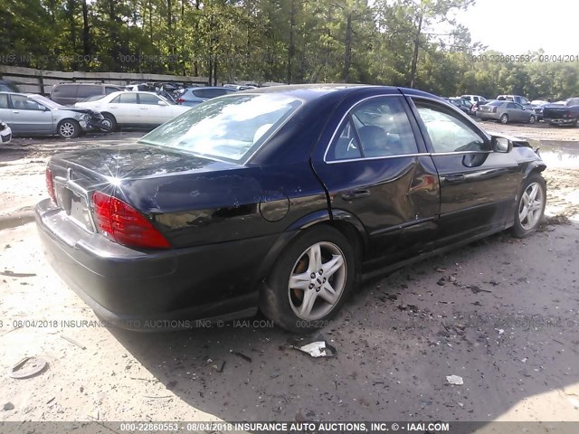 1LNHM87A6YY774928 - 2000 LINCOLN LS შავი ფოტო 4