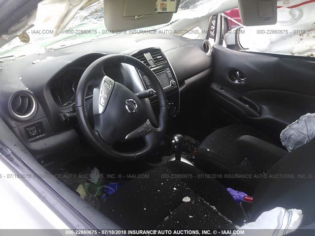 3N1CE2CP9GL353467 - 2016 NISSAN VERSA NOTE S/S PLUS/SV/SL/SR SILVER photo 5