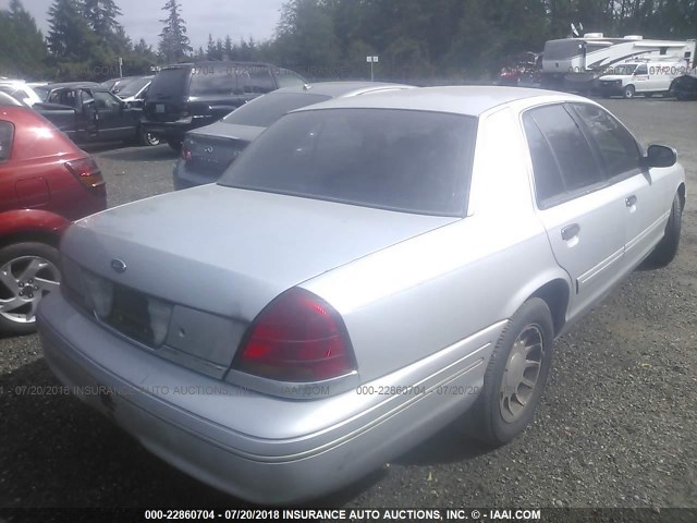 2FAFP74WXWX148380 - 1998 FORD CROWN VICTORIA LX SILVER photo 4