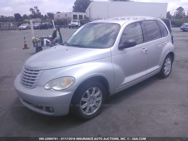 3A8FY58B78T104093 - 2008 CHRYSLER PT CRUISER TOURING SILVER photo 2