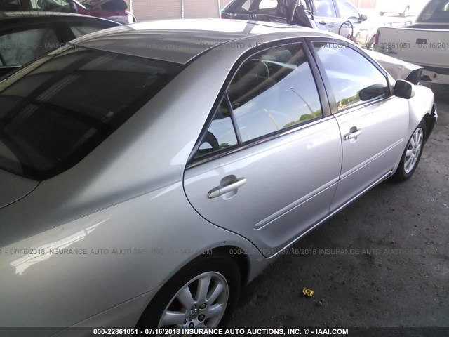 4T1BE32K83U675436 - 2003 TOYOTA CAMRY LE/XLE/SE 银色 照片 4