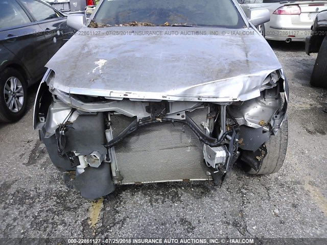 1GYEE63A440142611 - 2004 CADILLAC SRX SILVER photo 6