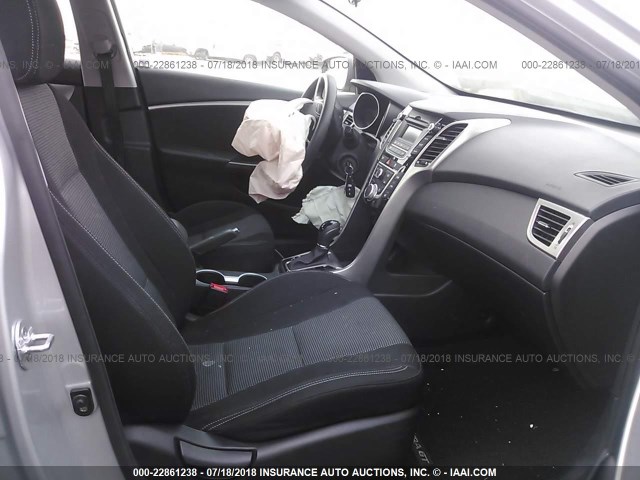 KMHD35LH7GU309549 - 2016 HYUNDAI ELANTRA GT SILVER photo 5