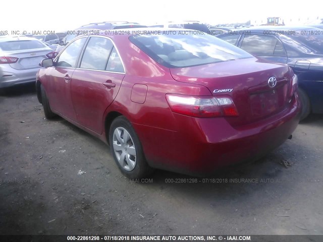 4T1BE46K88U209822 - 2008 TOYOTA CAMRY CE/LE/XLE/SE RED photo 3