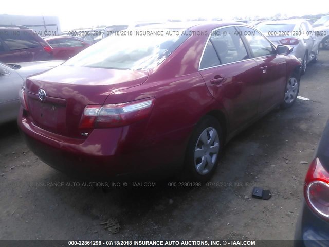 4T1BE46K88U209822 - 2008 TOYOTA CAMRY CE/LE/XLE/SE RED photo 4