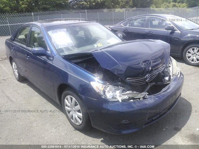 4T1BE30K25U091099 - 2005 TOYOTA CAMRY LE/XLE/SE Mavi foto 1