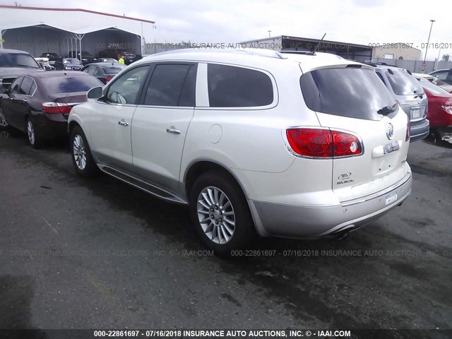5GAKVBED0BJ341057 - 2011 BUICK ENCLAVE CXL 白色 照片 3