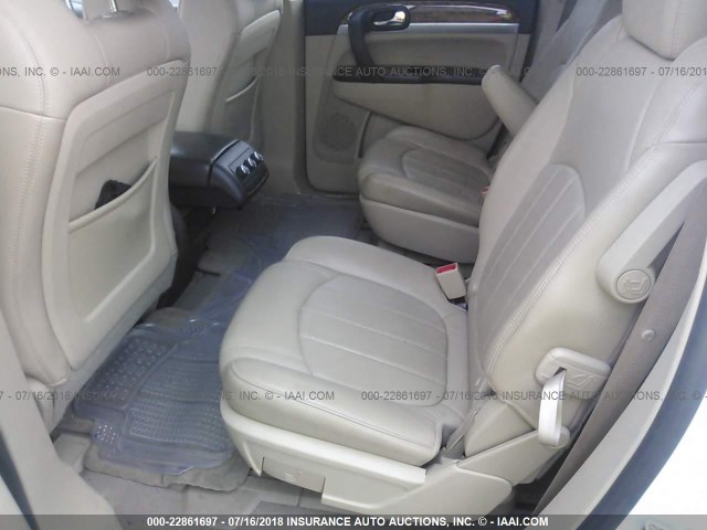 5GAKVBED0BJ341057 - 2011 BUICK ENCLAVE CXL 白色 照片 8