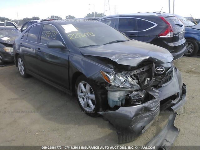 4T1BK46K37U520727 - 2007 TOYOTA CAMRY NEW GENERAT LE/XLE/SE GRAY photo 1