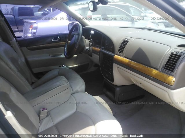 1LNHM97V71Y626950 - 2001 LINCOLN CONTINENTAL  金色 照片 5